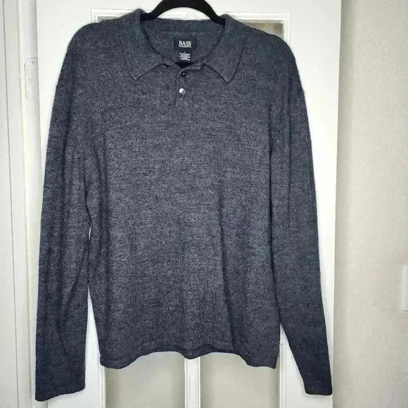 G.H. Bass & Co. Men's Gray Knit Merino Wool Blend Quarter Button Sweater Large - Picture 1 of 9